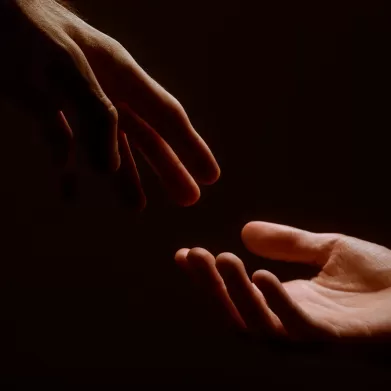 O desafio de amar sem limites: um chamado à misericórdia